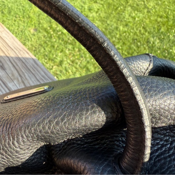 Cole Haan Sophisticated Black Leather Shoulder Bag - Picture 11 of 11